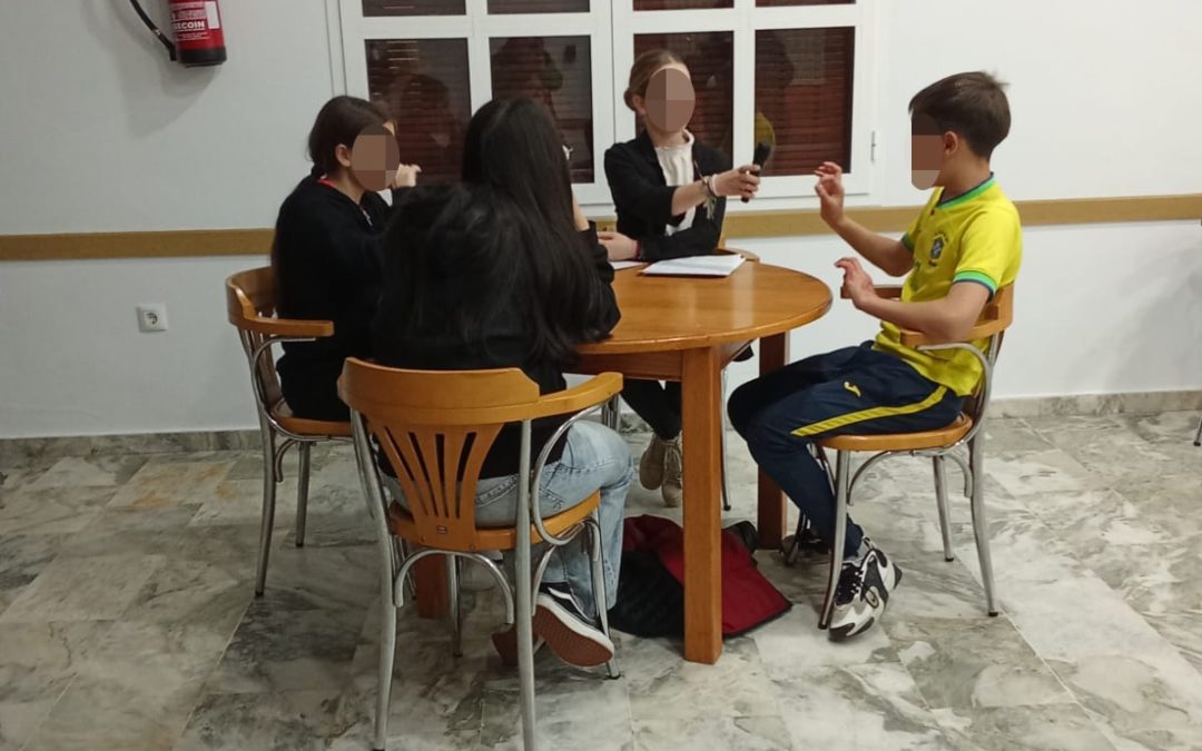Continuamos con las sesiones de Teatro dentro del Miniproyecto «Emocionarte» en Chucena