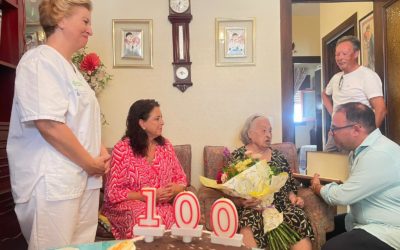 ¡Nuestra Elvira cumple 100 años!