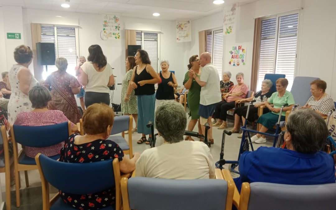 Día de los Abuelos y las Abuelas en el Centro de Día de Puebla de Guzmán