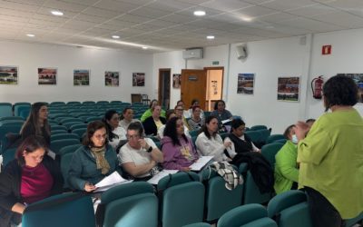 Formación especializada en ELA para las auxiliares de ayuda a domicilio de Beas y Alosno