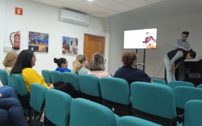 Formación en primeros auxilios para auxiliares del Servicio de Ayuda a Domicilio en Beas y Gibraleón