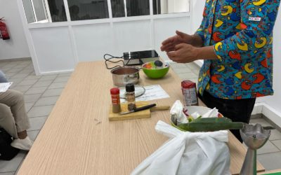 Formación para mejorar la atención: nutrición y hábitos saludables en el Servicio de Ayuda a Domicilio