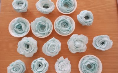 El Centro de Día de Puebla de Guzmán convierte los aromas en una experiencia creativa